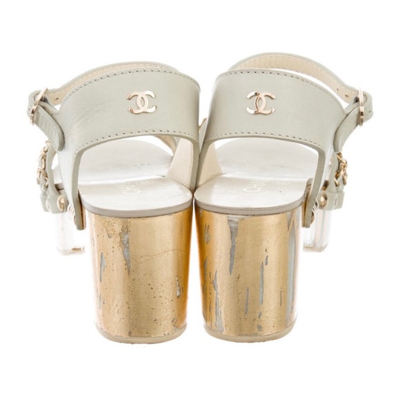 CHANEL SHOES - Picture 4 of 6